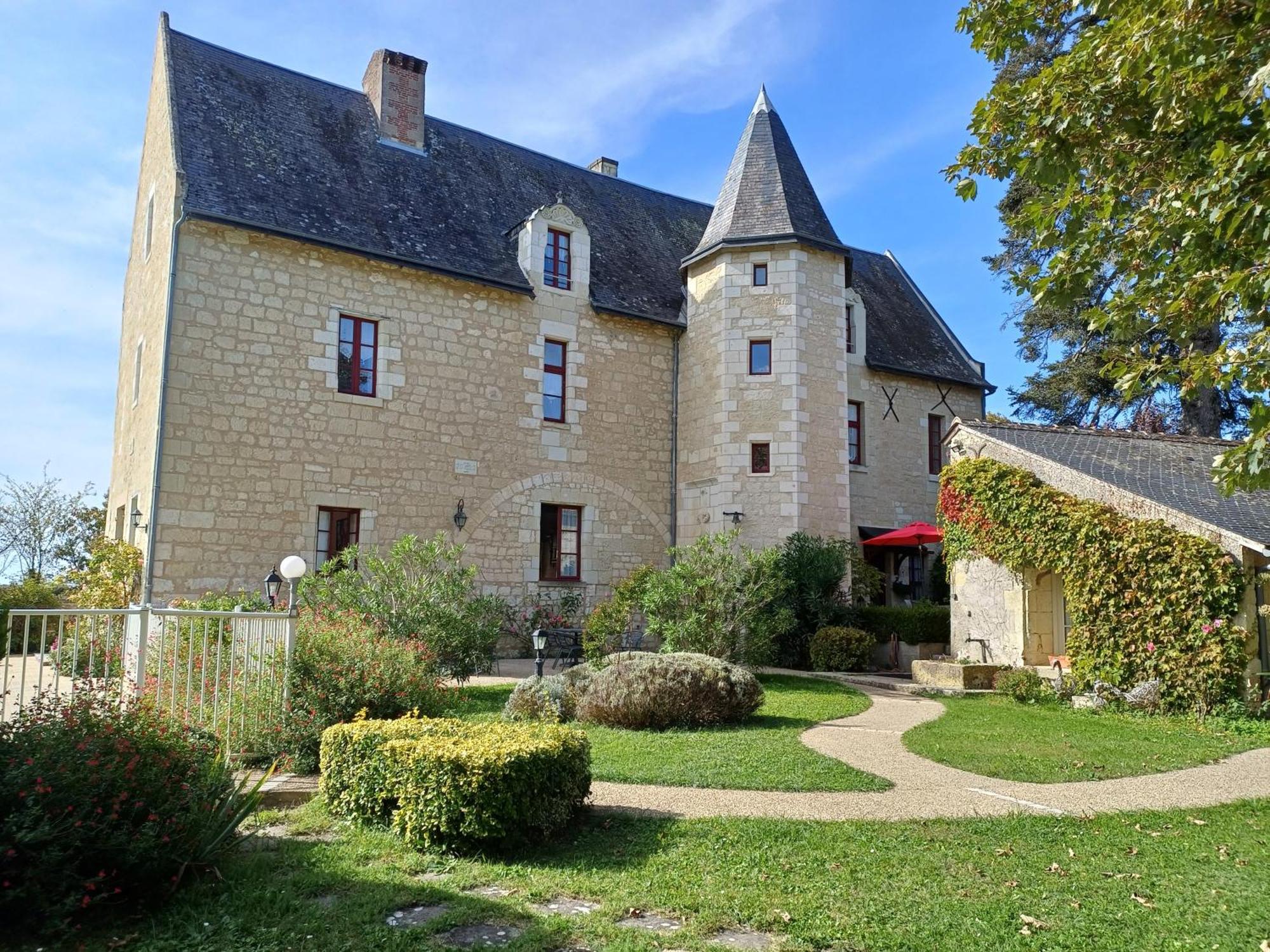 לינה וארוחת בוקר Seuilly Manoir De L'Abbaye מראה חיצוני תמונה