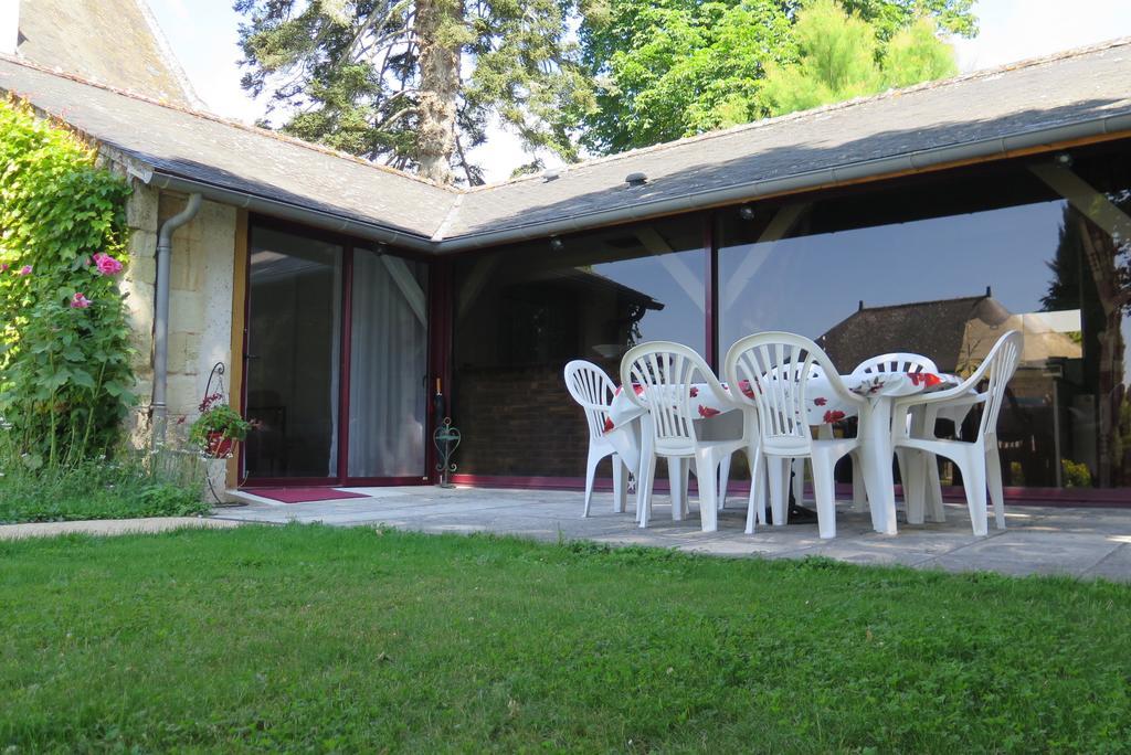 לינה וארוחת בוקר Seuilly Manoir De L'Abbaye מראה חיצוני תמונה