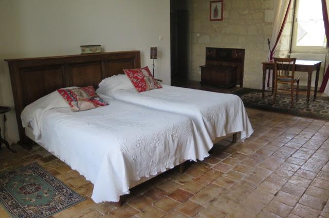 לינה וארוחת בוקר Seuilly Manoir De L'Abbaye מראה חיצוני תמונה