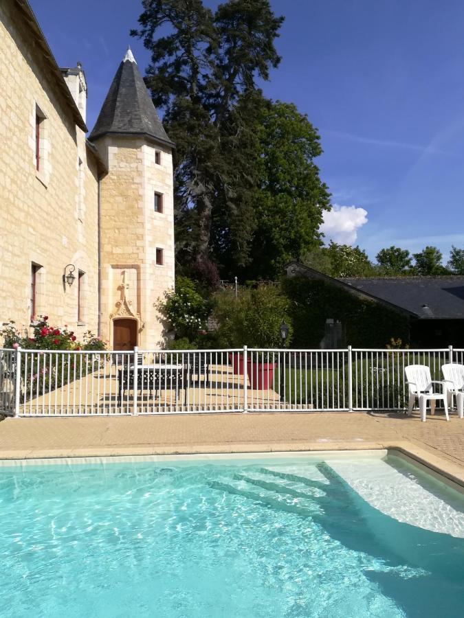לינה וארוחת בוקר Seuilly Manoir De L'Abbaye מראה חיצוני תמונה